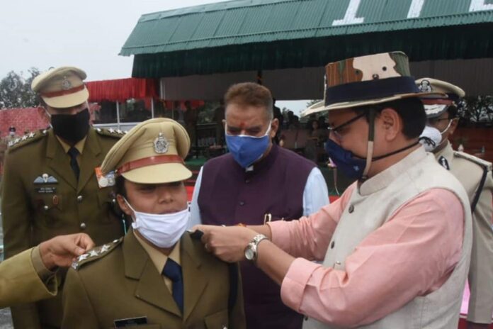 ITBP Inducts Its First Two Women Officers in Combat