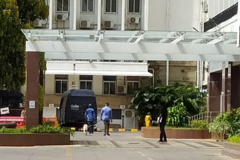 Empty Liquor Bottles Found in Maharashtra Secretariat; Govt Orders Probe