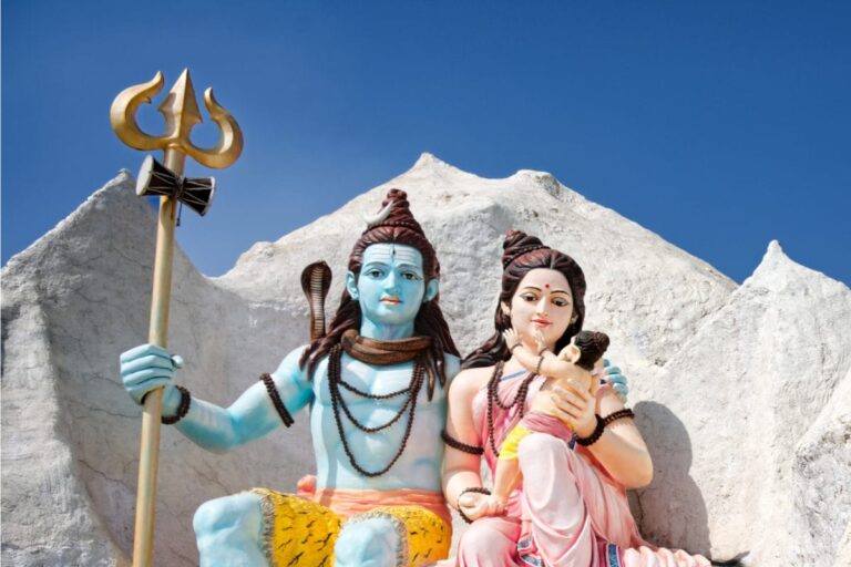 Aaj Ka Panchang, August 11, 2021: Check Out Tithi, Shubh Muhurat, Rahu Kaal and Other Details on Hariyali Teej 2021