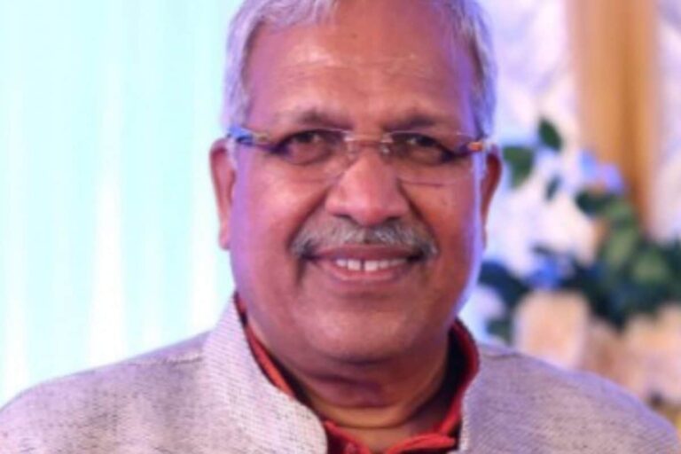 UP: Ambika Chaudhary Set for ‘Ghar Wapsi’; Mukhtar Ansari’s Brother to Join Samajwadi Party Today