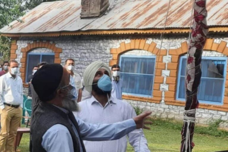 Father of Slain Militant Burhan Wani Hoists National Flag in Pulwama on Independence Day
