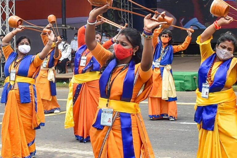 Tableau ‘Khela Hobe’ to Catch Eyes; Red Road in Kolkata Gears up for 75th Independence Day