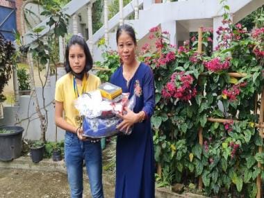 Mary Kom meets young fan who broke down in viral video after her defeat in Tokyo Olympics
