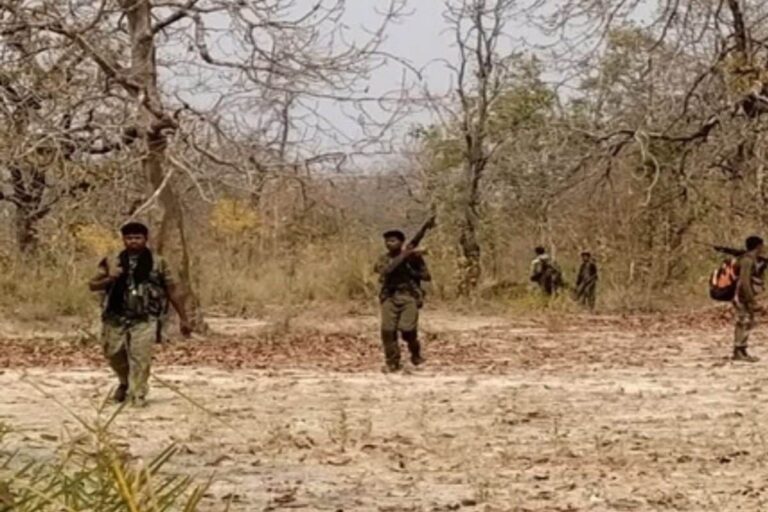 Three Naxals Held, Two Cadres Surrender in Chhattisgarh’s Bastar Division