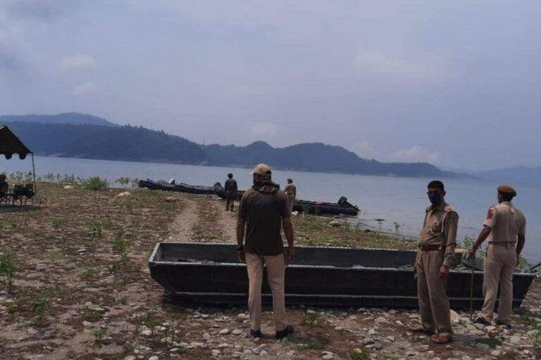 Mortal Remains of One Pilot of Chopper That Crashed into Ranjit Sagar Dam Found
