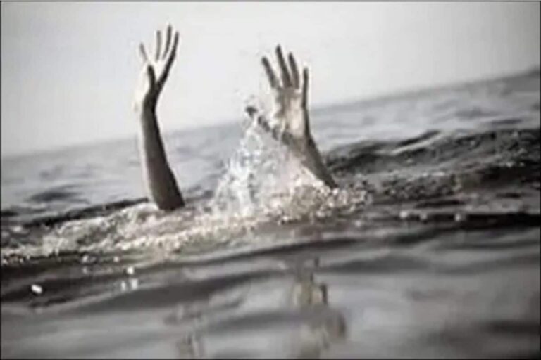 Delhi: 3 Teenagers, Gone to Take a Bath, Drown in Yamuna