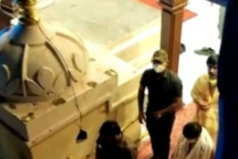 Mahakal Temple Priests Irked After Being Stopped from Entering Sanctum Sanctorum Due to Kailash Vijayvargiya’s Visit
