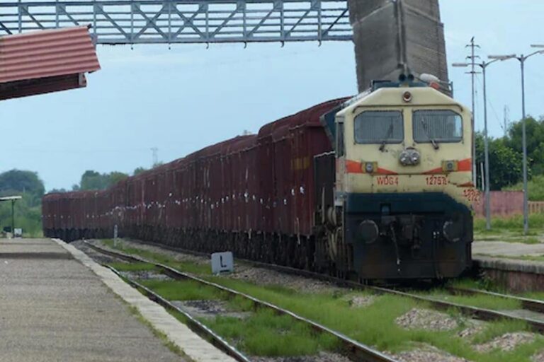 Indian Railways Cancels Several Trains Due to Floods in Bihar