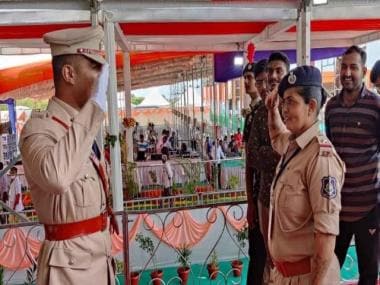 Picture of ASI mother and DSP son saluting each other melts hearts online; see viral photo here