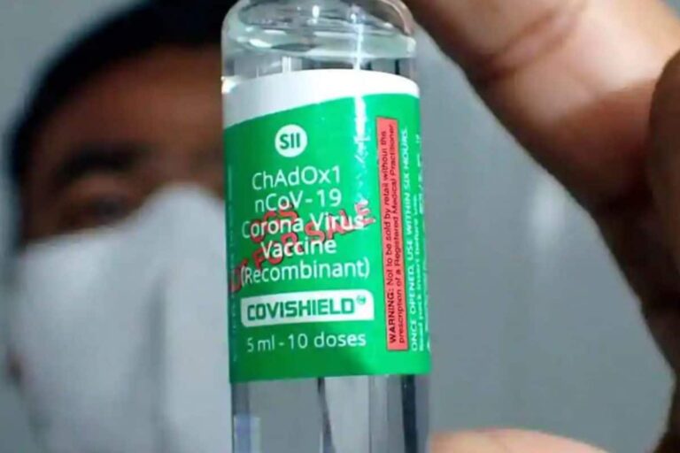 Haryana Relaxes 84-day Gap Between Covishield Doses for ‘Urgent’ Travel Cases, Foreigners Going Back