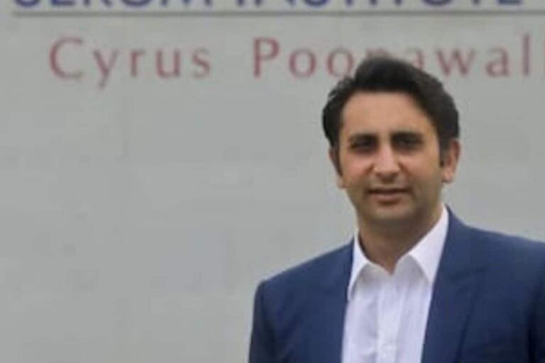 As India Slams UK’s ‘Racist’ Rules for Vaccinated Travellers, Poonawalla’s Advice on ‘Harmonising’ Certification