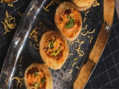 Pictures of butter chicken golgappas go viral, leave social media users disgusted