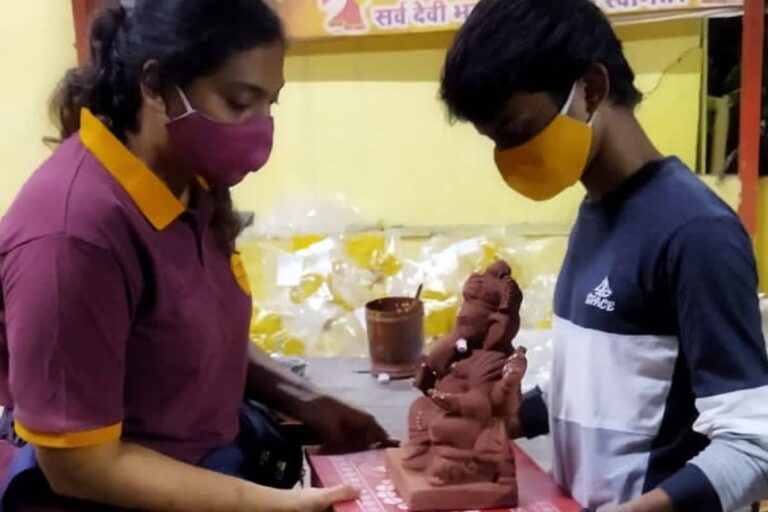 Upset Over Not Visiting Lalbaugcha Raja Amid Covid? Here’s How to Get Your Favourite ‘Bappa’ Home