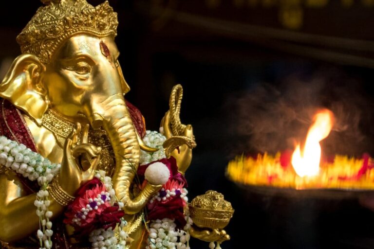 Don’t Allow Immersion of Ganesh Idols Made of Plaster of Paris in Lakes: HC to Telangana Govt
