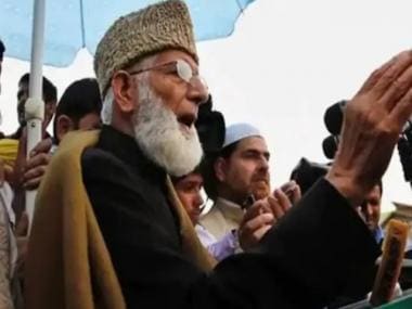 Kashmir separatist leader Syed Ali Shah Geelani passes away; Mehbooba Mufti and others offer condolences