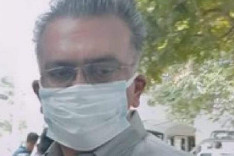 Rs 700-cr Shares Frozen After Raids on Karvy Stock Broking CMD Parthasarathy: ED