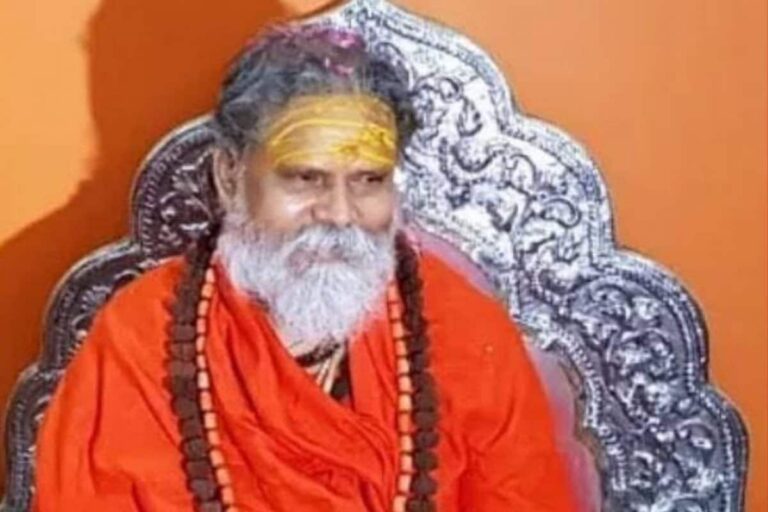 Yogi Adityanath to Pay Last Respects to Mahant Giri in Prayagraj, Cops Close in on Names in ‘Suicide Note’