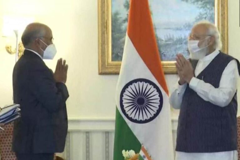 ‘Modi Fan’ Shantanu Narayen Praises Indians, Tells PM Investment in His Country Adobe’s ‘Secret Weapon’