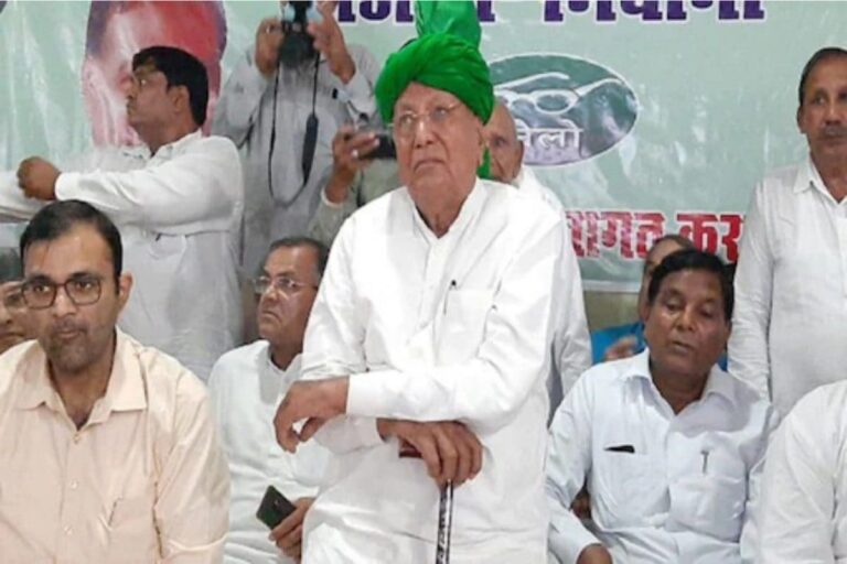 OP Chautala Targets Haryana CM Khattar, Says BJP Should Replace Him Too