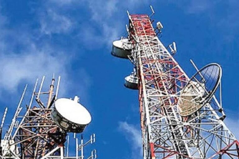 News18 Evening Digest: Telecom Sector Gets Mega Boost and Other Top Stories