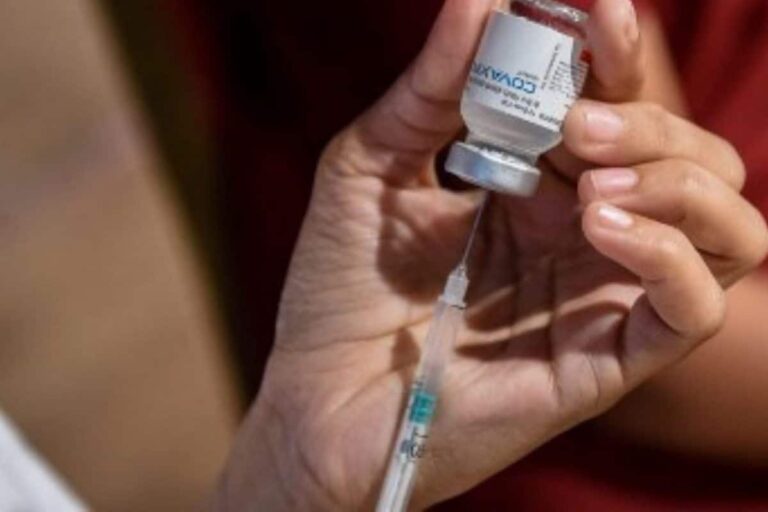 Mansukh Mandaviya Calls for Major Push to Covid-19 Vaccination Drive on PM Modi’s Birthday