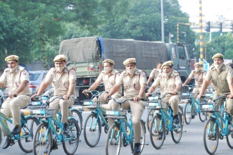 Delhi Fire Service Holds Cyclothon to Spread Awareness About Fire Safety