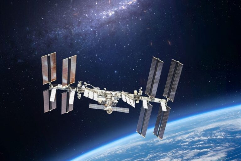 ISS Posts Photo Of Earth’s ‘Glowing’ Horizon Leaving Netizens Starry-eyed