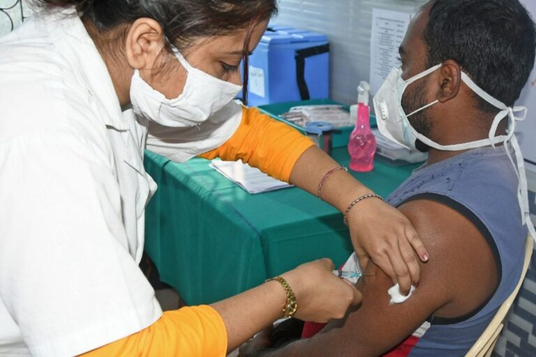 Centre Highlights ‘Unsatisfactory’ Vaccination of People Aged 60+ in Northeastern States, J&K
