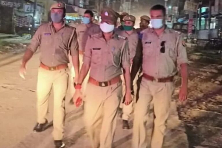 UP Youth’s Right Hand, Leg Paralysed as Needle Breaks While Getting Covid Jab