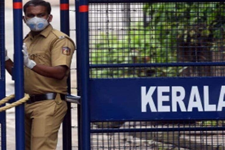 Kerala Boy Slits Girlfriend’s Throat After Argument, Waits for Cops to Come and Arrest Him