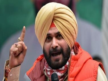 'Post or no post': Sidhu vows to stand by Rahul and Priyanka after u-turn on Punjab Congress chief job