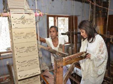 Reliance Retail, designer Ritu Kumar join hands to promote Indian crafts globally