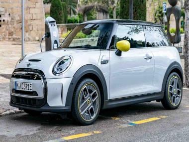 Mini Electric India launch in early 2022, orders open online with booking amount set at Rs 1 lakh