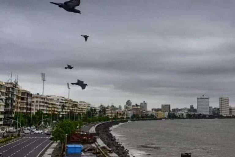 Living in Mumbai? Now You Can Get a Flat Nearer to the Sea as Centre Approves Coastal Management Plan