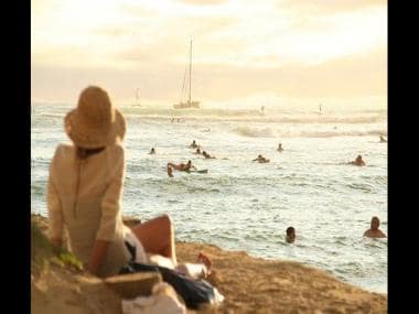 Hawaii eases COVID-19 restrictions; all set to welcome fully-vaccinated domestic travelers from 1 Nov