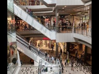 Are people in the mall wearing masks, maintaining social distance? Here’s how AI can help to monitor COVID challenges