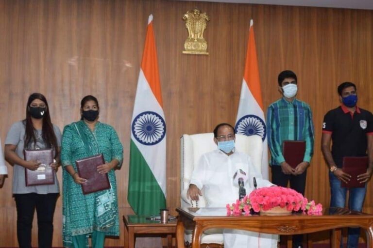 ‘In Line with Indian Ethos’: RS Staff Collects Rs 21 Lakh for 6 Workers Who Died of Covid, Naidu Issues Cheques
