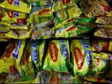 Watch: Street vendor makes Roohafza Maggi, leaves social media users aghast