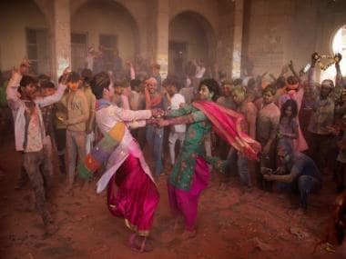 Happy Holi 2022: Check date, time, history and significance of the festival of colours