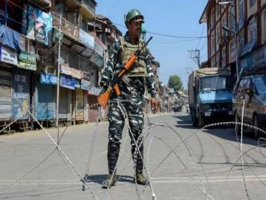 Jammu and Kashmir: Militants gun down one non-local civilian in Budgam; injure another in Pulwama