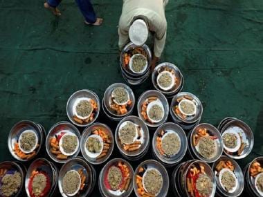 Ramzan moon sighted, Muslims to begin fasting from Sunday