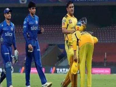 IPL 2022: ‘MI got archer but Dhoni got all the bows’ — Twitter hails Jadeja bowing down to MSD after win