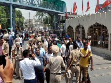 Patiala clashes: IG, SSP among 3 police officers transferred; internet, SMS services suspended till 6 pm