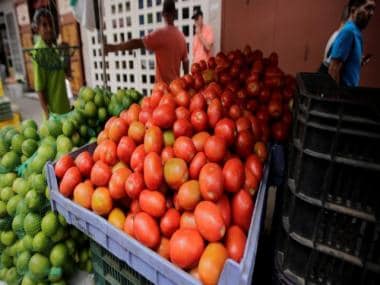 IAS officer shares video of roadside fruit shop, advocates support for small businesses