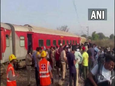 Maharashtra: Two injured after 11 coaches of LTT-Jaynagar Express derail near Nashik