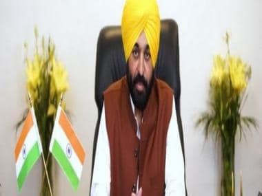 Punjab govt withdraws security cover provided to 424 VIPs in state