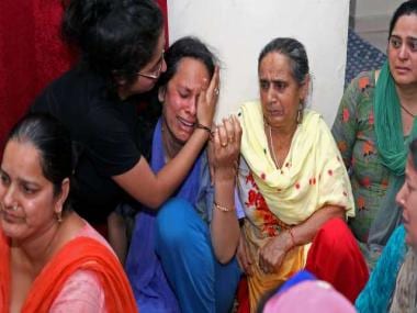 Father, wife of slain Kashmiri Pandit Rahul Bhat allege conspiracy, collusion between co-workers and terrorists at Tehsildar’s office