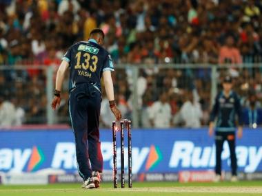 IPL 2022: Riyan Parag stares at Ravichandran Ashwin after being run out in Qualifier 1, trolled