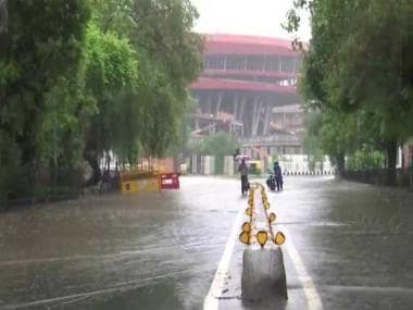 Monsoon hits Delhi, leaves capital waterlogged, leading to disruption in road and air traffic