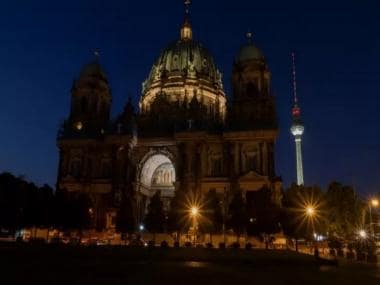 Cold showers, dark monuments, fountains turned off: How Germany is conserving energy amid Russian gas crisis